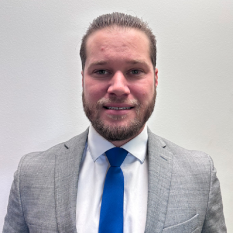 Profile photo of Dr. Justin Scharfe, 